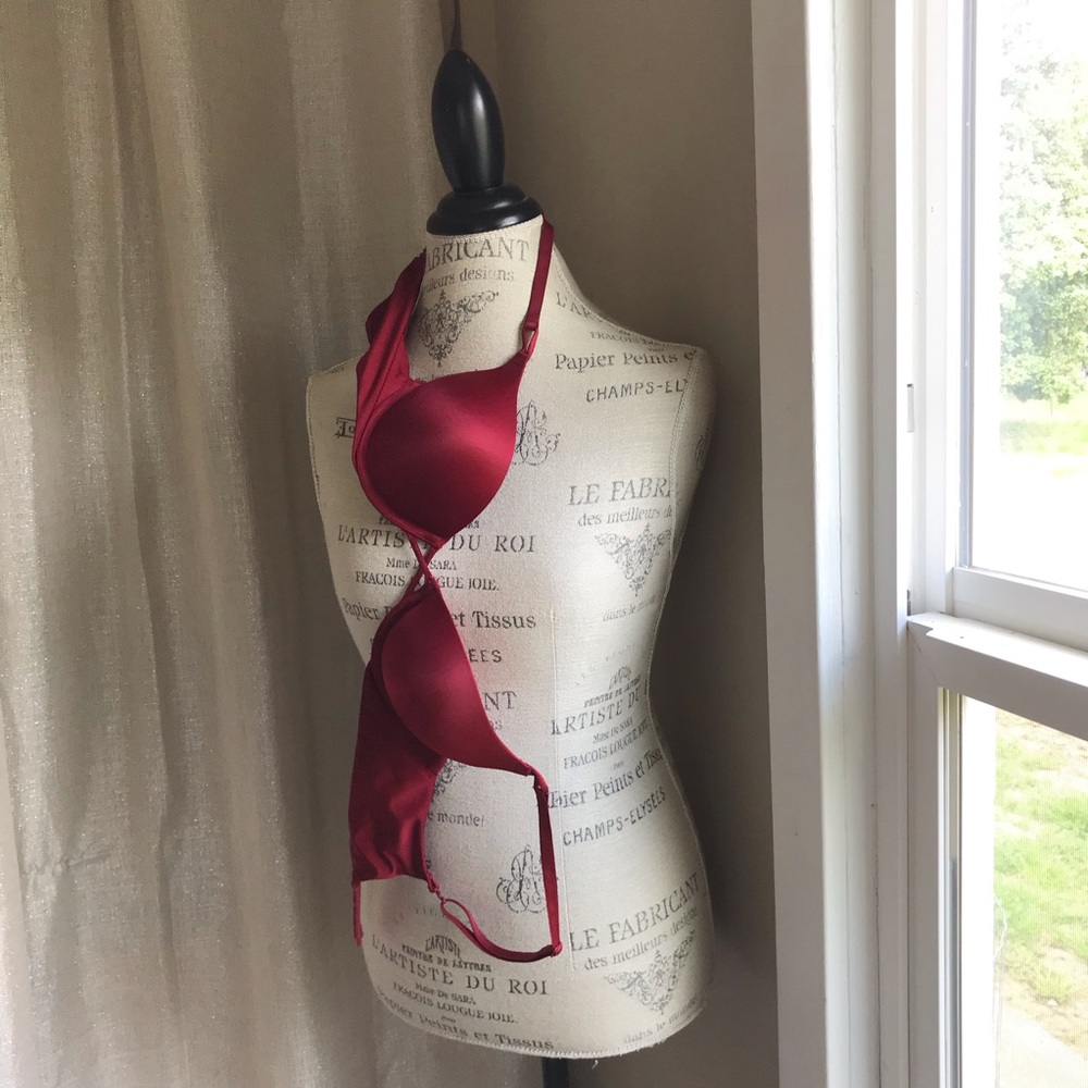 Victoria’s Secret bombshell bra 32B